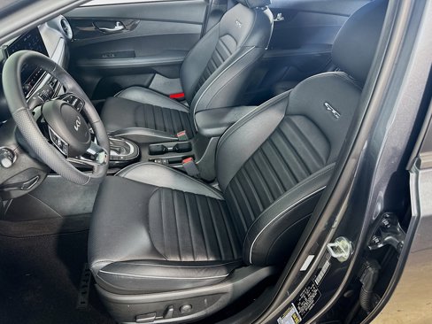 Certified 2023 Kia Forte GT-Line w/ GT-Line Premium Package image 16