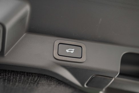 Used 2022 Land Rover Range Rover Sport SVR Carbon Edition image 48