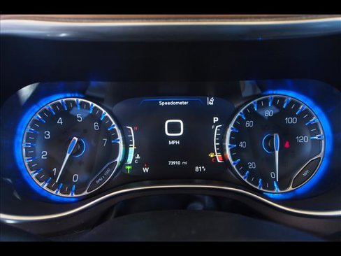 Used 2019 Chrysler Pacifica Touring-L Plus w/ Advanced Safetytec Group image 38