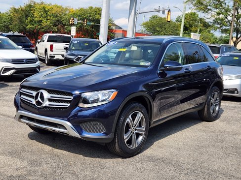 Used 2019 Mercedes-Benz GLC 300 4MATIC image 2