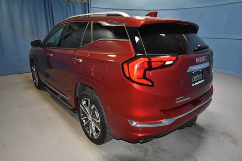 Used 2018 GMC Terrain Denali w/ LPO, 'HIT The Road' Package image 30