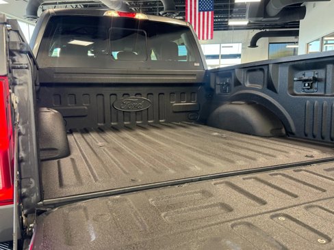 Used 2019 Ford F150 XLT w/ Equipment Group 302A Luxury image 9