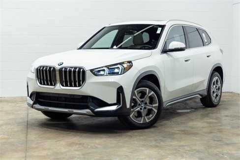 Certified 2025 BMW X1 xDrive28i w/ Convenience Package image 8