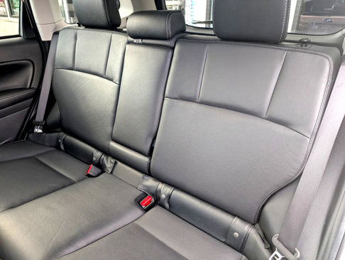Used 2015 Subaru Forester 2.5i Touring w/ Eyesight & Navigation System image 7