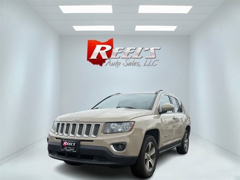 Used 2017 Jeep Compass High Altitude image 1