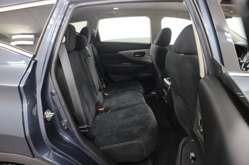 Used 2018 Nissan Murano S image 27