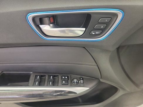 Used 2020 Acura TLX image 36