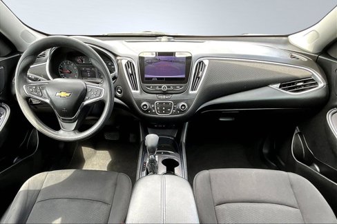 Used 2021 Chevrolet Malibu LT image 7