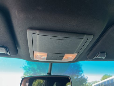 Used 2016 Ford Explorer Limited image 19