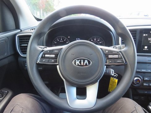 Used 2020 Kia Sportage LX w/ LX Popular Package image 11