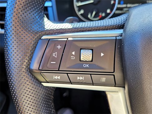 Used 2024 Mitsubishi Outlander SE image 22
