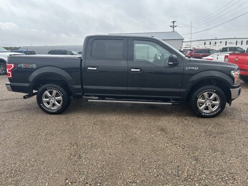 Used 2018 Ford F150 XLT w/ Equipment Group 302A Luxury image 4