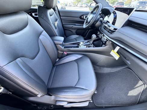 New 2026 Jeep Compass Latitude image 19