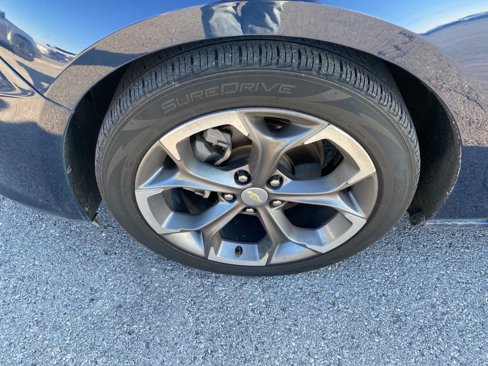 Used 2021 Chevrolet Malibu LT image 10