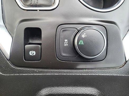 Used 2019 Chevrolet Traverse LT image 32