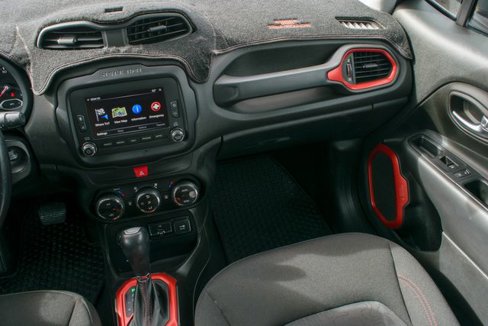 Used 2017 Jeep Renegade Trailhawk image 24