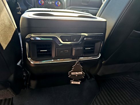 Used 2021 Chevrolet Silverado 2500 LTZ w/ LTZ Premium Package image 17