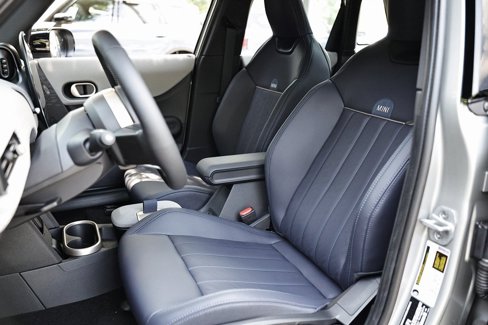 New 2025 MINI Cooper 4-Door Hardtop image 20