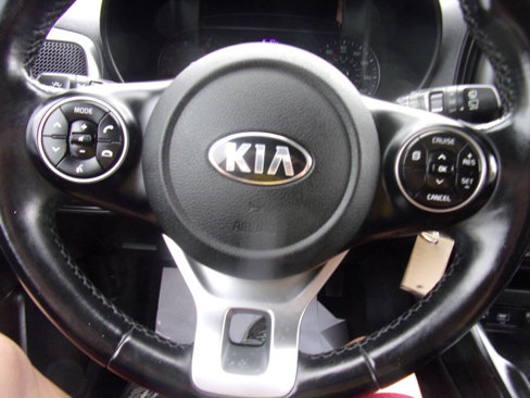 Used 2020 Kia Soul X-Line image 23