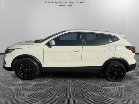 Used 2021 Nissan Rogue Sport S image 8