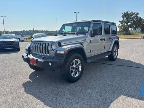 Used 2019 Jeep Wrangler Unlimited Sahara image 11