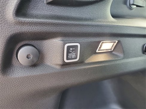 New 2025 Jeep Grand Cherokee L Altitude image 6