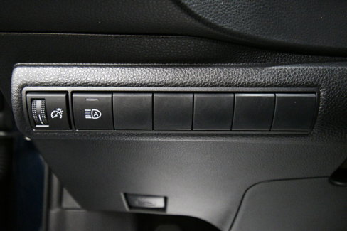 Used 2022 Toyota Corolla SE image 13