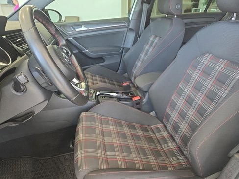 Used 2021 Volkswagen GTI S image 12