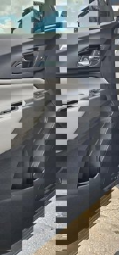 Used 2024 Chevrolet Equinox LS w/ Sport Edition image 10