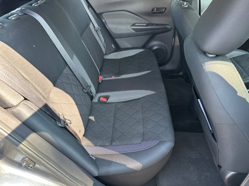 Certified 2020 Nissan Kicks S image 15