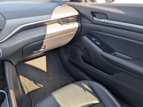 Used 2024 Nissan Altima 2.5 SR image 16