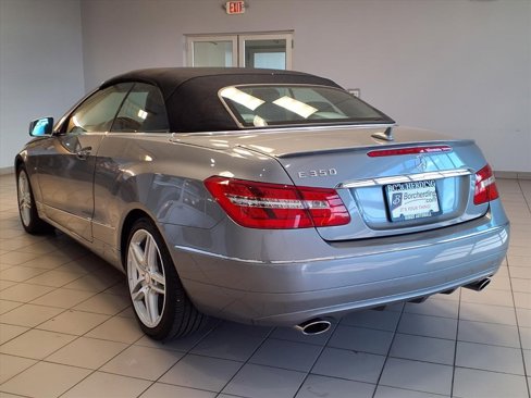 Used 2012 Mercedes-Benz E 350 Cabriolet image 4