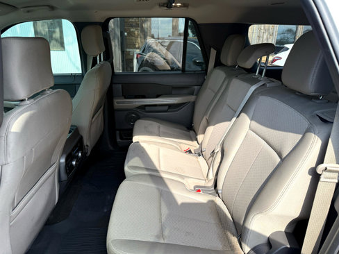 Used 2020 Ford Expedition Max XLT image 6
