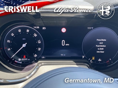 New 2025 Alfa Romeo Tonale w/ Premium Package image 24
