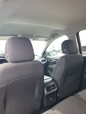 Used 2023 Chevrolet Equinox LT image 8