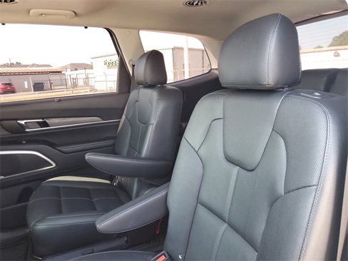 Used 2021 Kia Telluride EX w/ EX Premium Package image 11