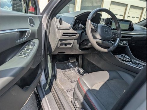 Used 2023 Hyundai Sonata SEL Plus image 5