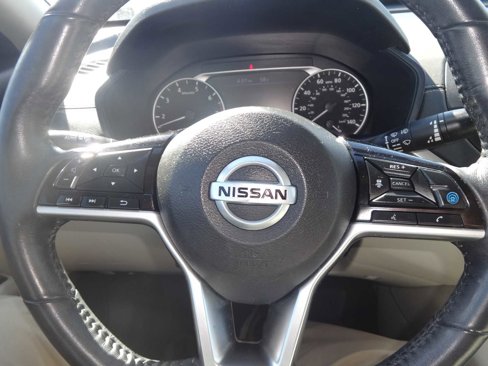 Used 2020 Nissan Altima 2.5 SV image 17