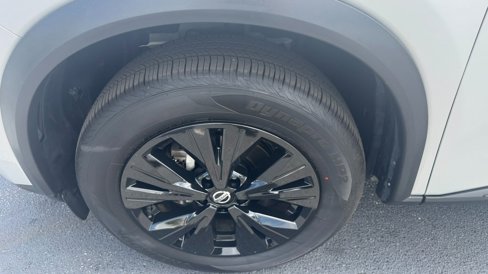 Used 2021 Nissan Rogue SV image 15