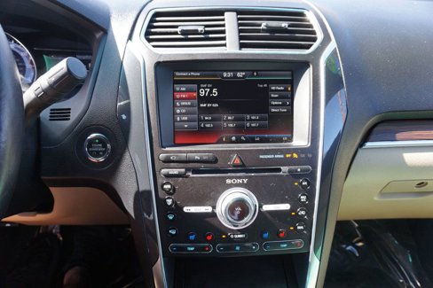 Used 2016 Ford Explorer Limited image 31
