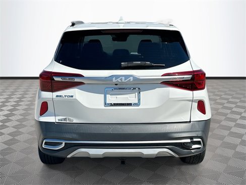 Used 2022 Kia Seltos SX w/ Sunroof Package image 7