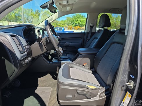 Used 2017 Chevrolet Colorado Z71 image 12
