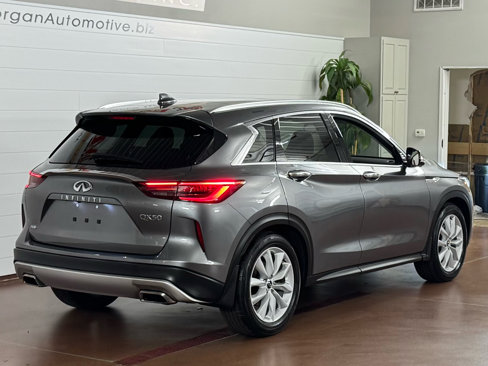 Used 2019 INFINITI QX50 Essential w/ Premium Heat Package image 3