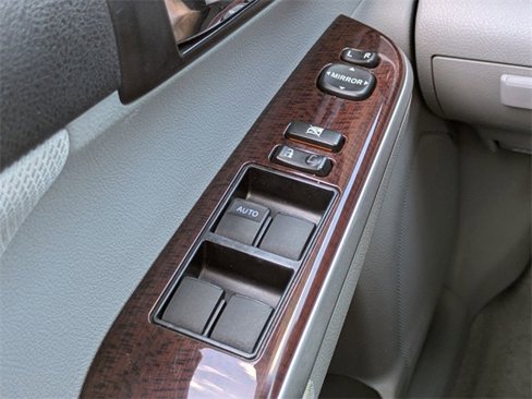 Used 2012 Toyota Camry XLE image 24