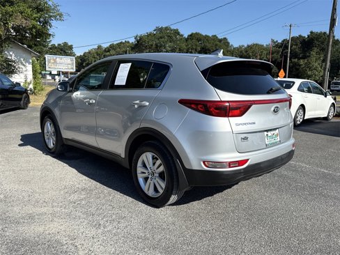Used 2017 Kia Sportage LX image 3