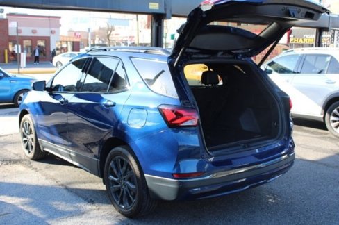Used 2022 Chevrolet Equinox RS w/ Infotainment Package image 53