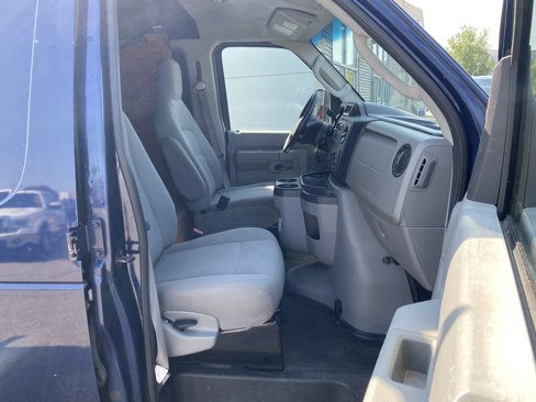 Used 2013 Ford E-350 and Econoline 350 Super Duty w/ Exterior Upgrade Pkg image 16