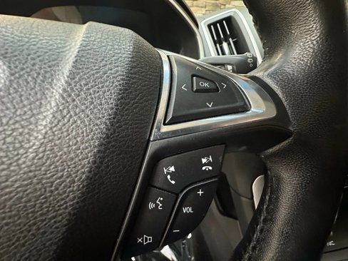 Used 2017 Ford Edge SEL w/ Equipment Group 201A image 24