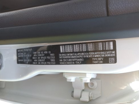 Used 2015 Jeep Renegade Latitude image 33