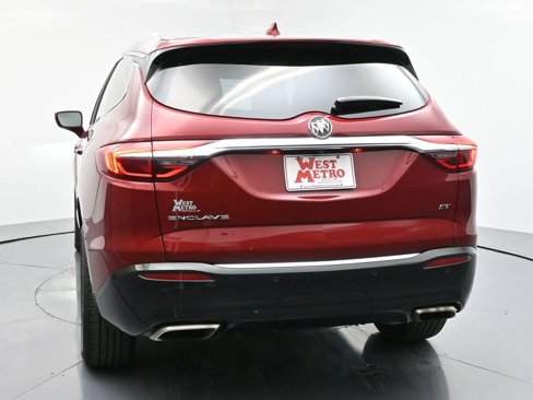 Used 2020 Buick Enclave Essence w/ Sport Touring Edition image 31